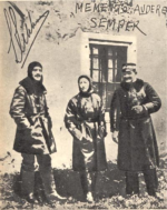 Da sinistra Luigi Rizzo, Gabriele D'Annunzio e Costanzo Ciano dopo la missione a Buccari