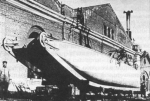 Il barchino saltatore Grillo a Venezia nel marzo 1918 (Foto collezione Erminio Bagnasco). Da Bagnasco Erminio, "Le costruzioni navali della Regia Marina italiana (1861 - 1941)", Supplemento alla Rivista Marittima, Roma, Agosto-Settembre 1996